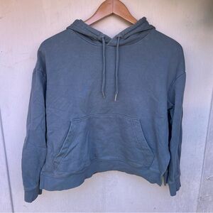 H&M Divided Green Cropped Hoodie Size Medium